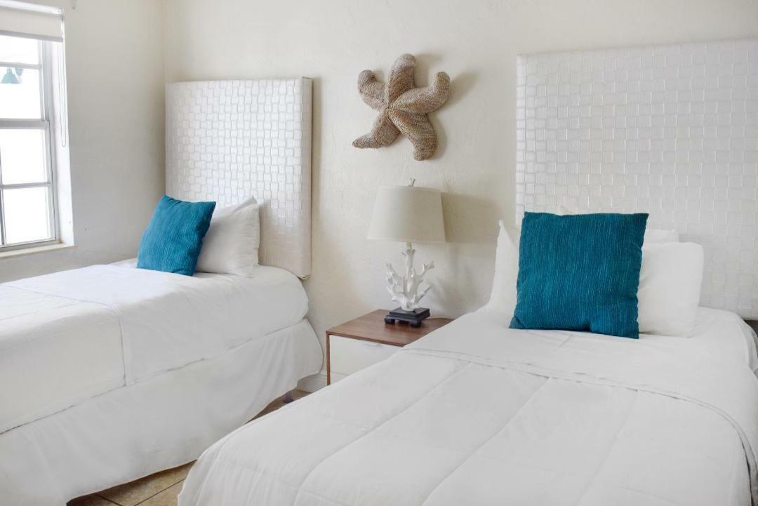 Suites At Coral Resorts Miami Exterior foto